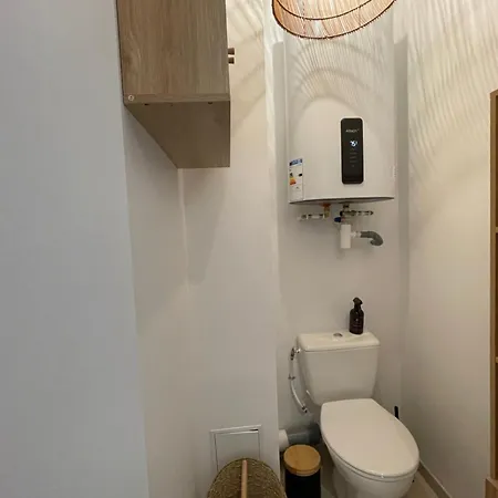 Comfortable Just Steps From The Sea Appartement