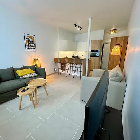 Comfortable Just Steps From The Sea Trouville-sur-Mer