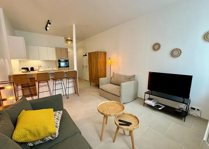 Appartement Comfortable Just Steps From The Sea