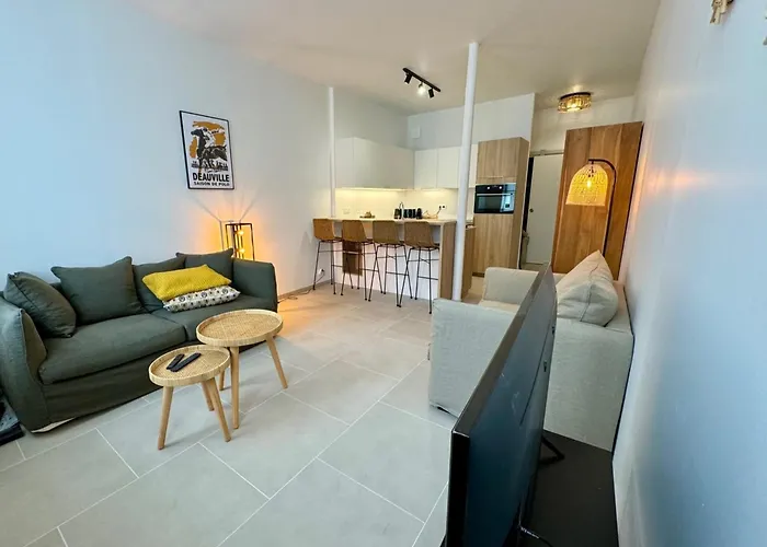 Comfortable Just Steps From The Sea Trouville-sur-Mer