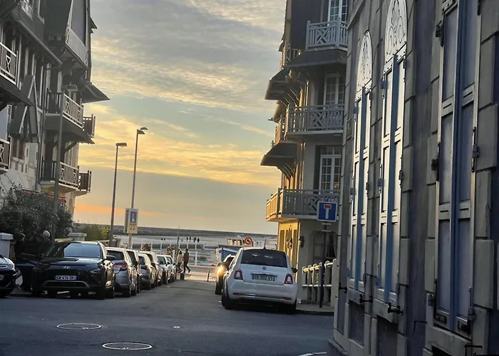 Comfortable Just Steps From The Sea Lejlighed Trouville-sur-Mer